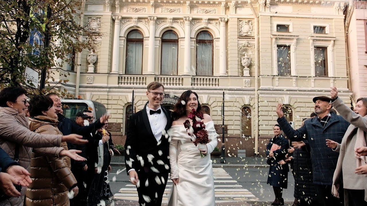Современная свадьба во дворце. Свадебный фотограф организатор в Санкт-Петербурге Ассоль Опарина
