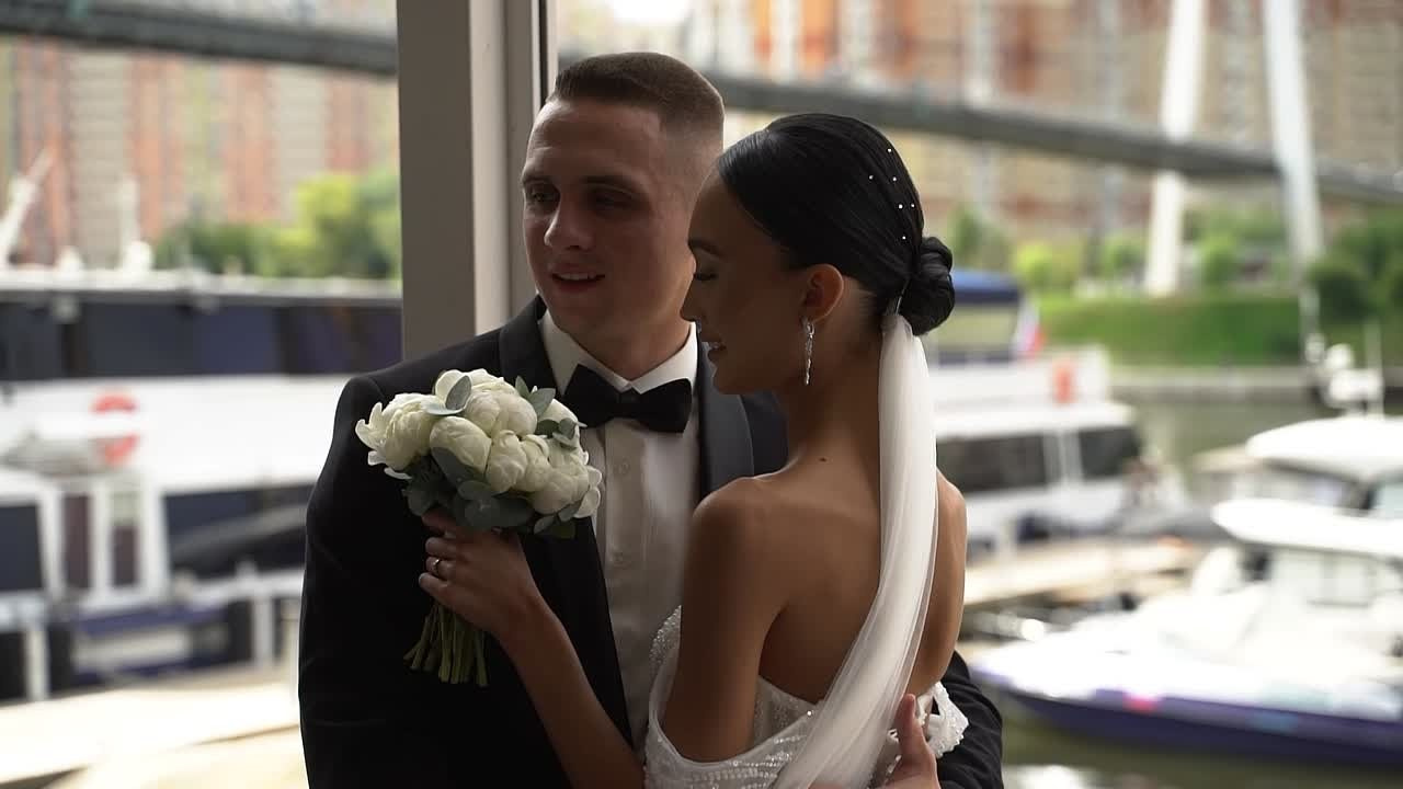 Клипы свадебные. Antonapuhtinproduction.ru