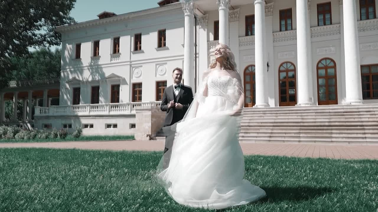 Клипы свадебные. Antonapuhtinproduction.ru