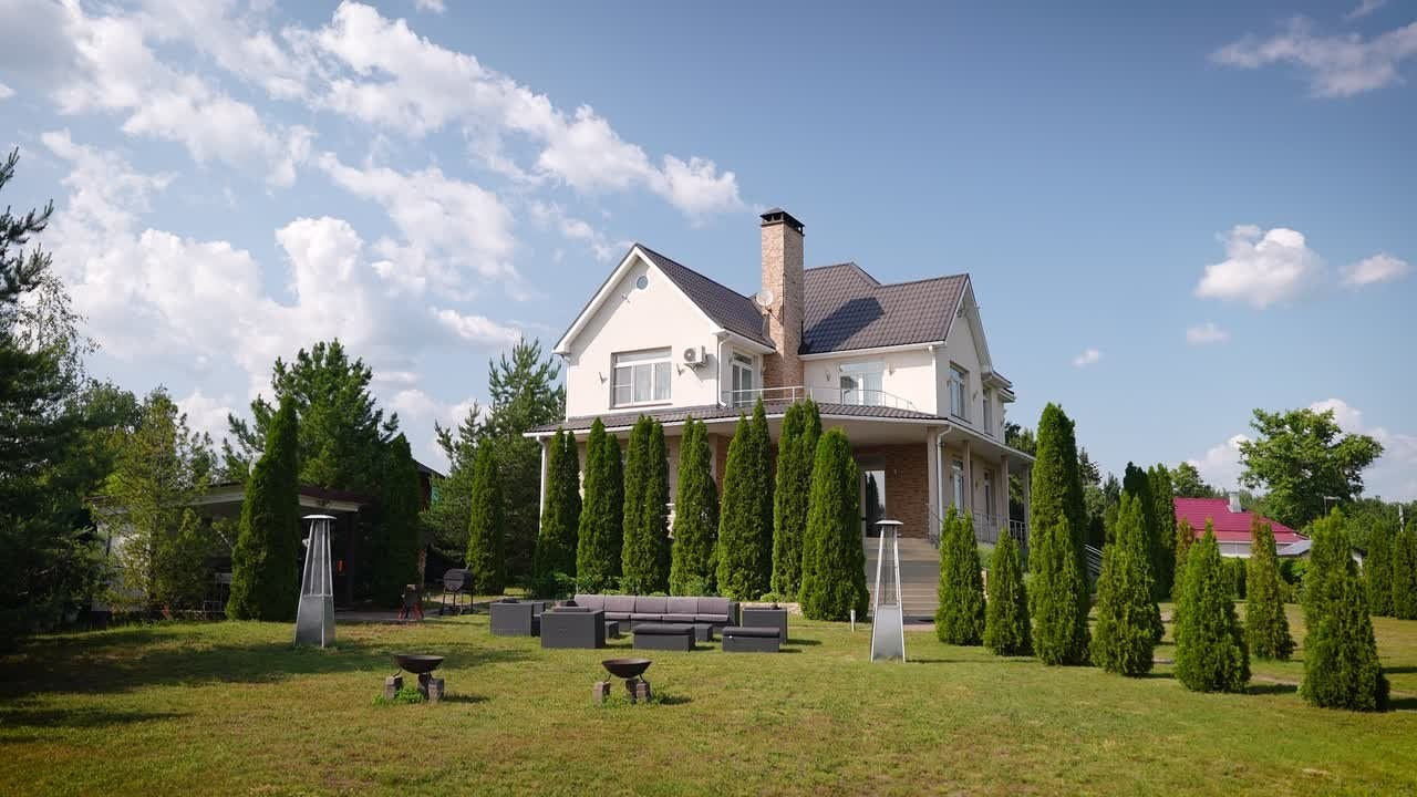 Клипы бизнес, обзоры домов. Antonapuhtinproduction.ru