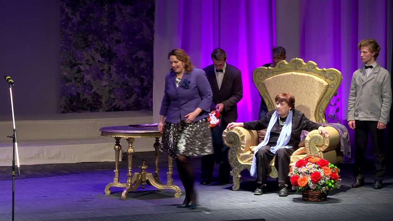 РИВА ЛЕВИТЕ — советский и российский театральный режиссёр и педагог. Фотохудожник, портретист, фотограф в Нижнем Новгороде, Москве — Андрей