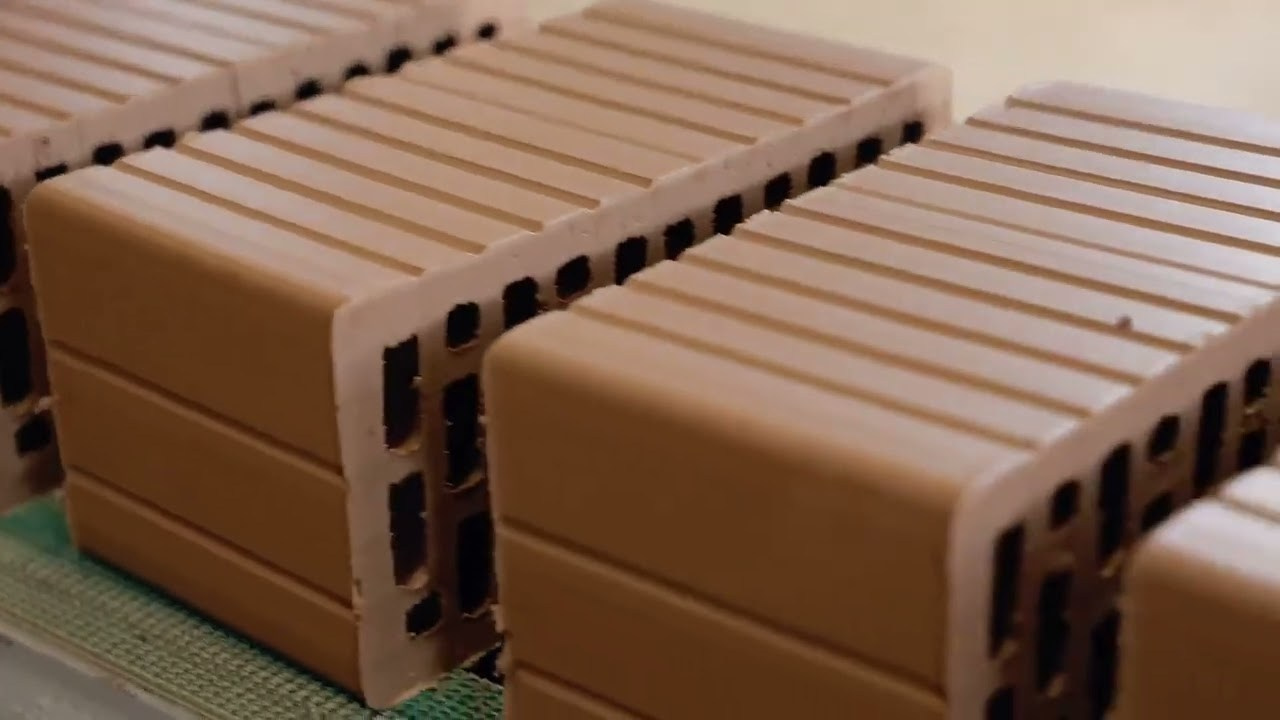 BKK. The content is a survey of the factory. KRIS KRUPINNIKOVA