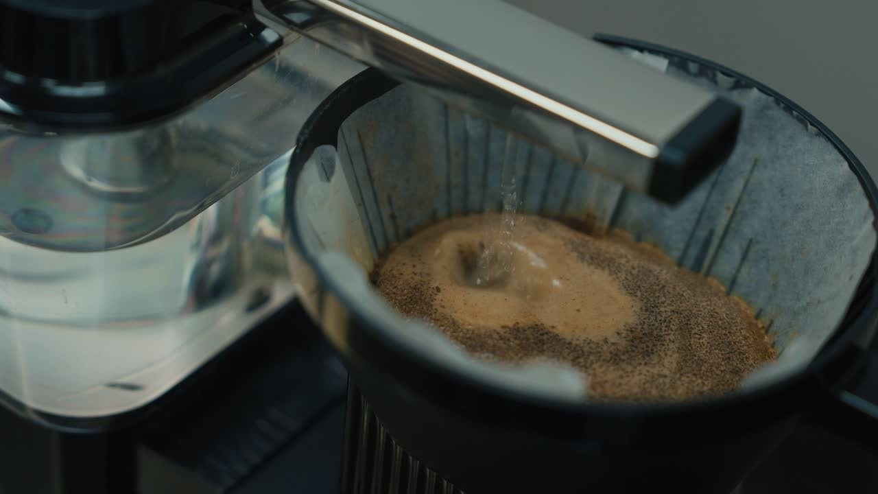 Видео. Юрий Шмидт — Репортажный фотограф