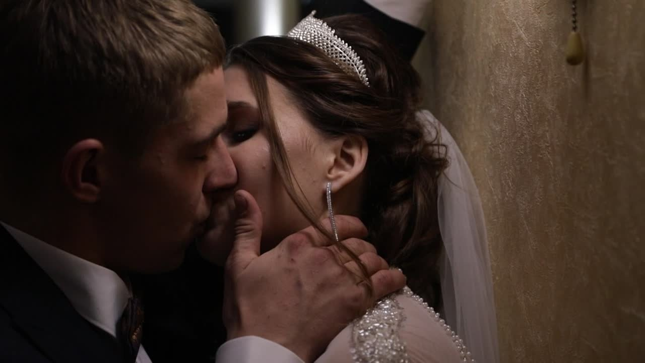 Видеоролики. Свадебный и креативный фотограф в ЮФО и МСК