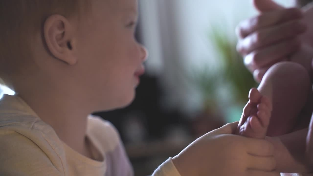 Фото и видеосъемка с новорожденным. Видеограф Осинина Татьяна — видеосъемка в Москве