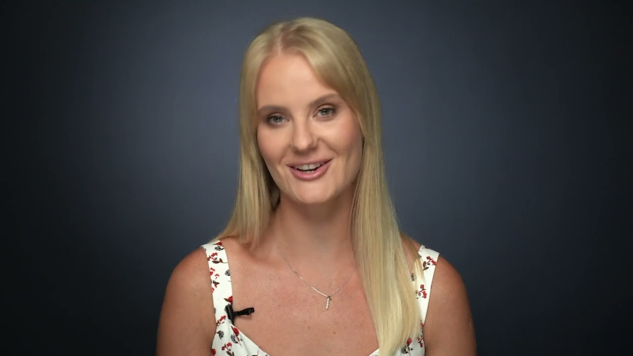 Дара Соловей (актерская визитка). Портретная съемка в Москве, студийный фотограф Игорь Фомин