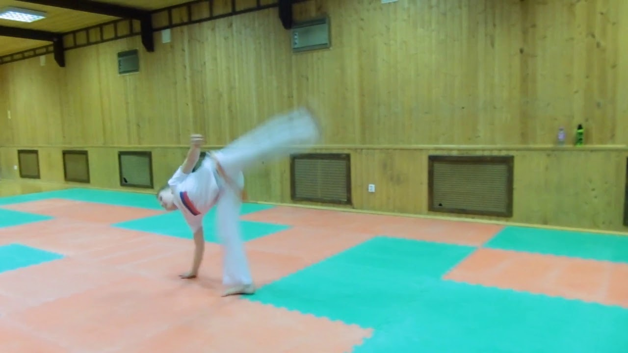 Наши тренировки. Капоэйра в Казани ABADÁ-Capoeira