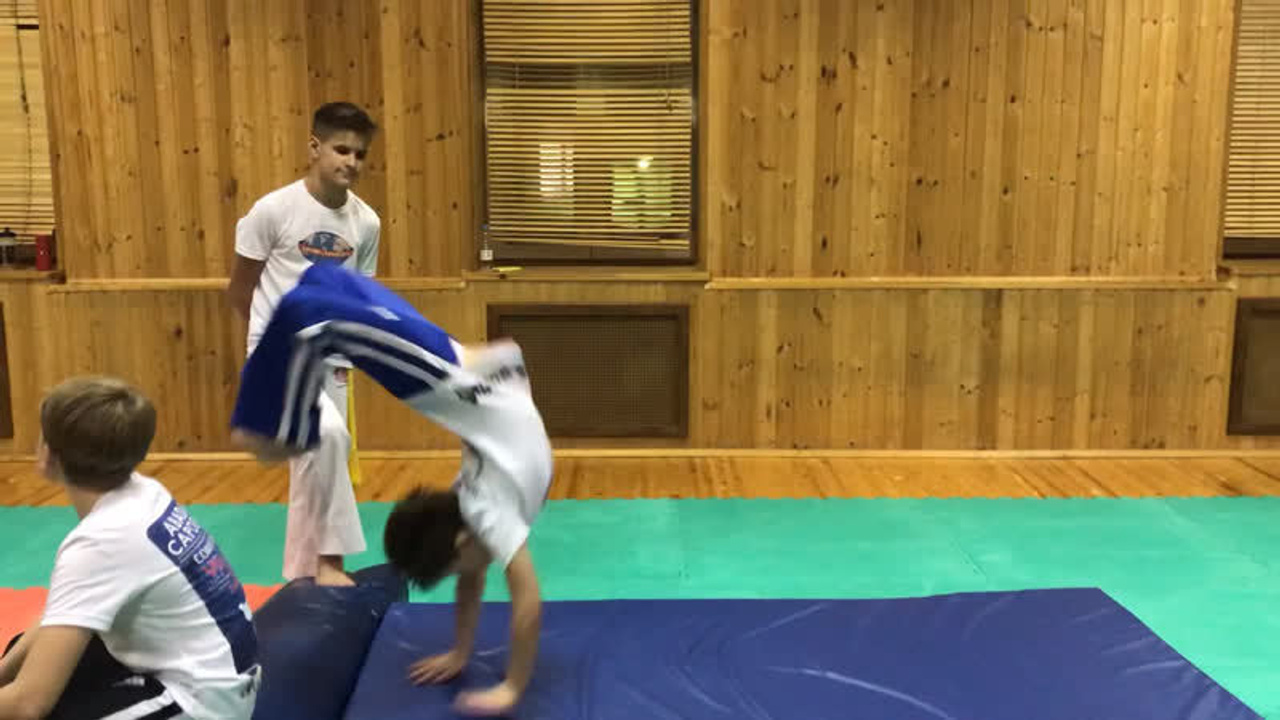 Наши тренировки. Капоэйра в Казани ABADÁ-Capoeira