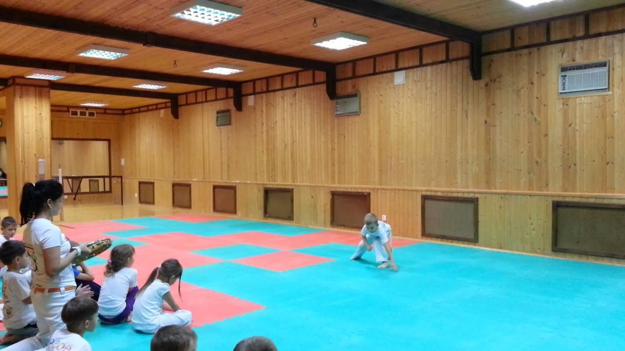 Наши тренировки. Капоэйра в Казани ABADÁ-Capoeira