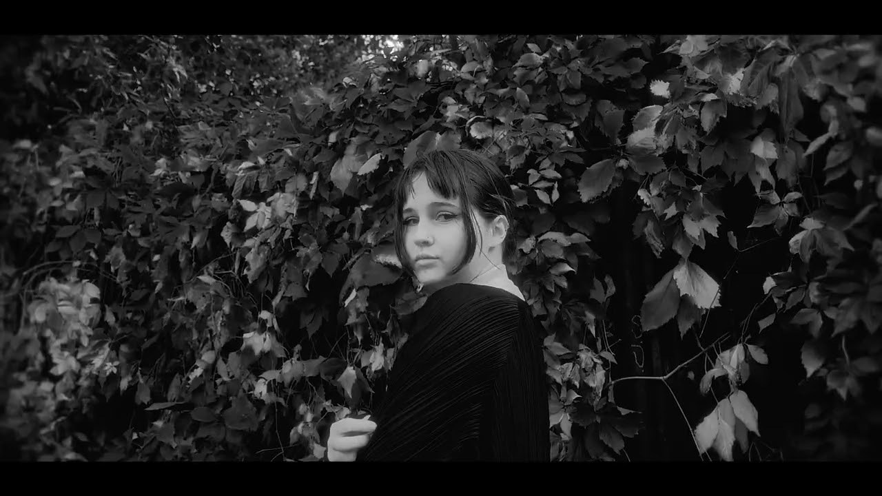 Портфолио съёмки сниппетов. Фотограф в Москве с ночным вайбом фотографий