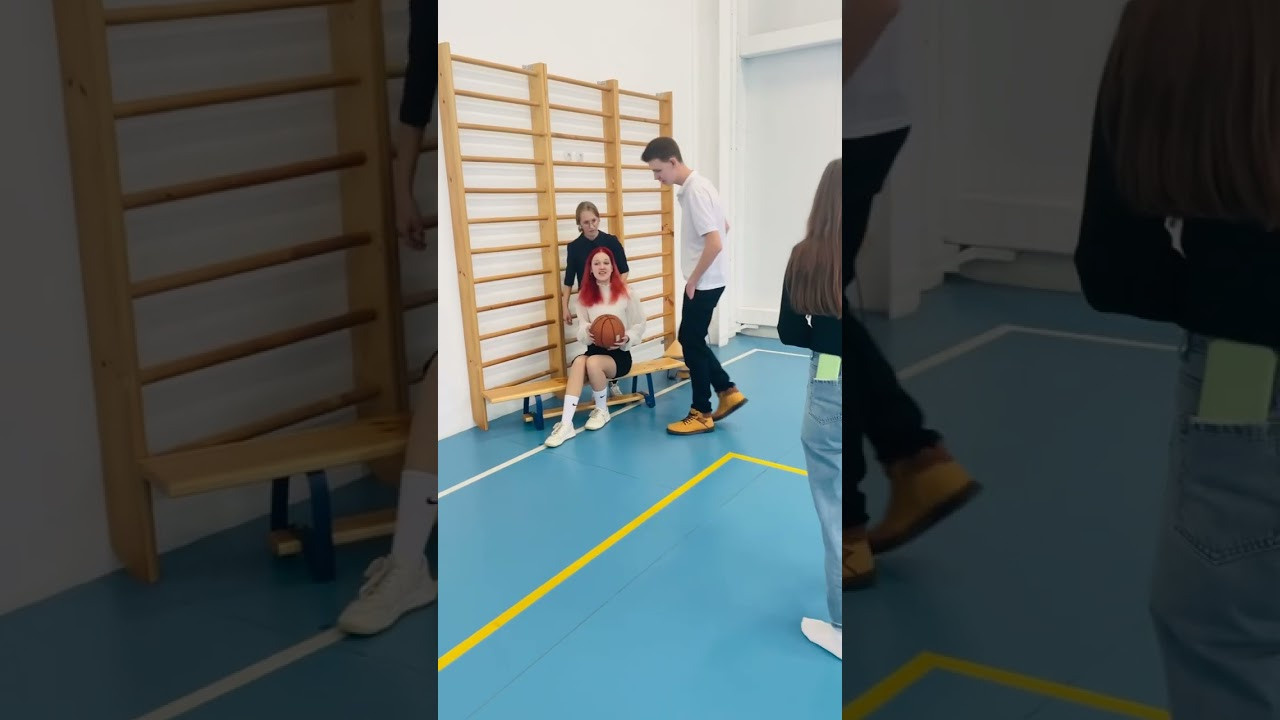 Выпускной альбом Краснодар backstage. Ваш выпускной альбом в Краснодаре