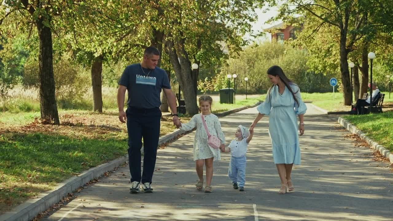 Портфолио видеографа Руслана Шихалиева. Видеограф в Костроме Руслан Шихалиев