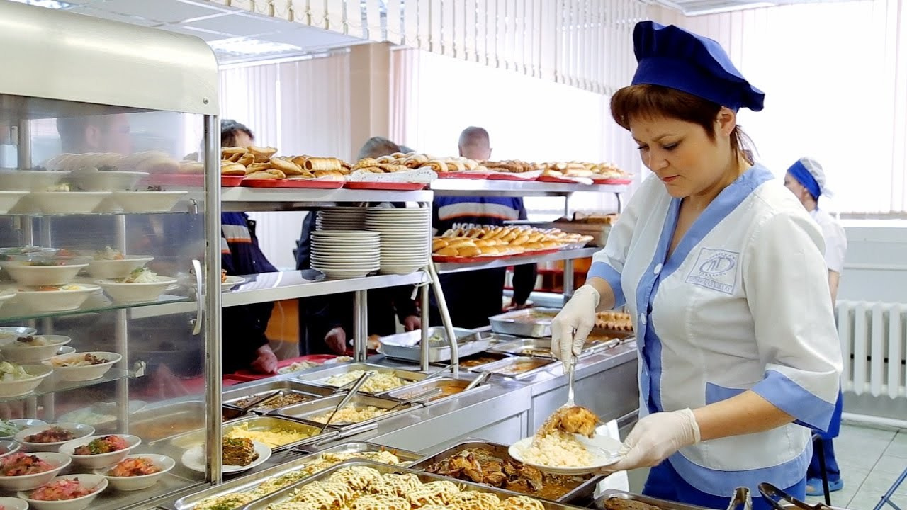 Фильм о предприятии. Профессиональный оператор и видеограф в Москве