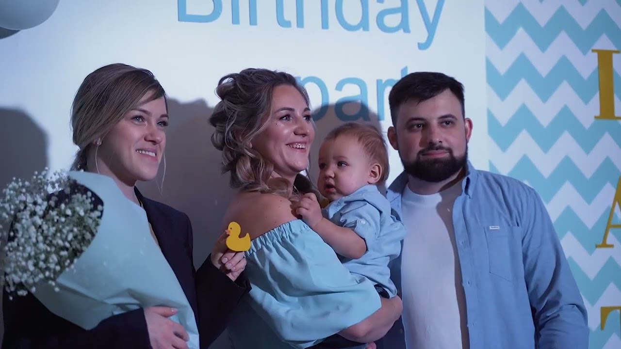 Видеосъемка асянди, 1 годик малышу, видеооператор Ростов-на-Дону. Свадебный и семейный видеограф. Ростов-на-Дону