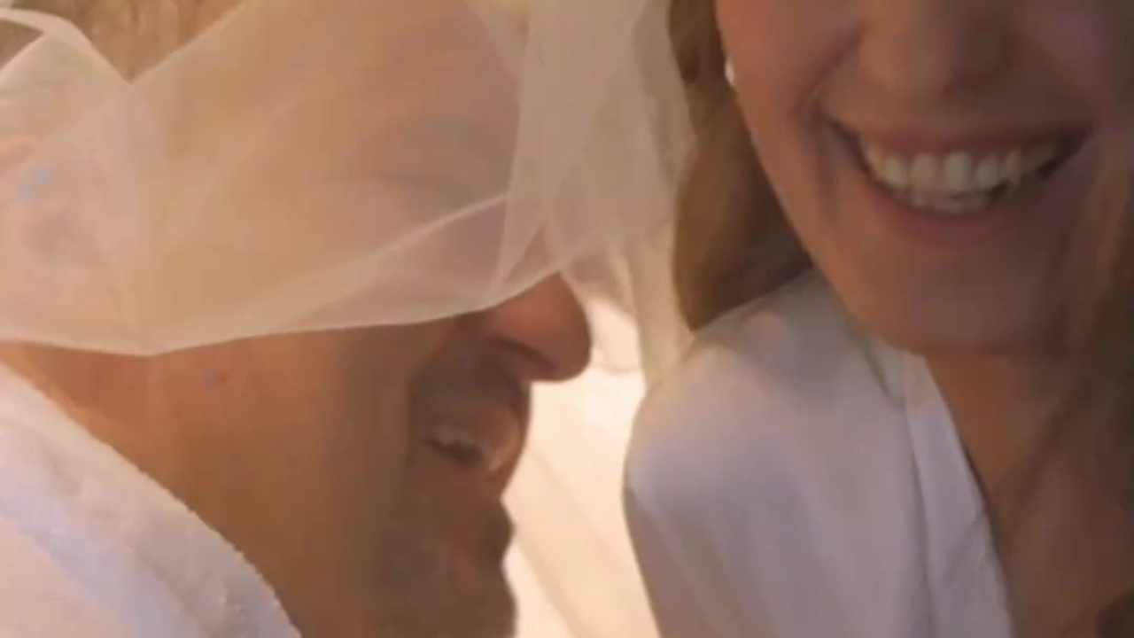 Вертикальные видео. Свадебный фотограф и видеограф в Москве — фото и видео в день свадьбы + подарки