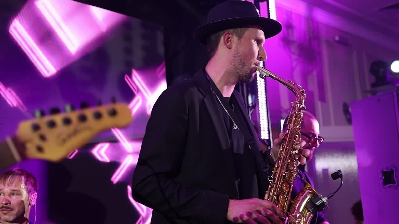 Почти оркестр. Кавер-группа на свадьбу, корпоратив, бизнес-мероприятие|Краснодар, Ростов, Сочи, Крым