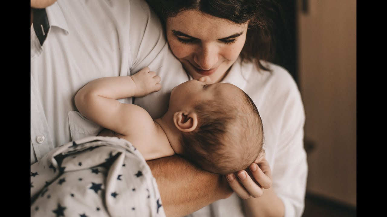 СЕМЕЙНОЕ КИНО. Фотограф новорожденных в стиле lifestyle в Воронеже Юлия Ключникова