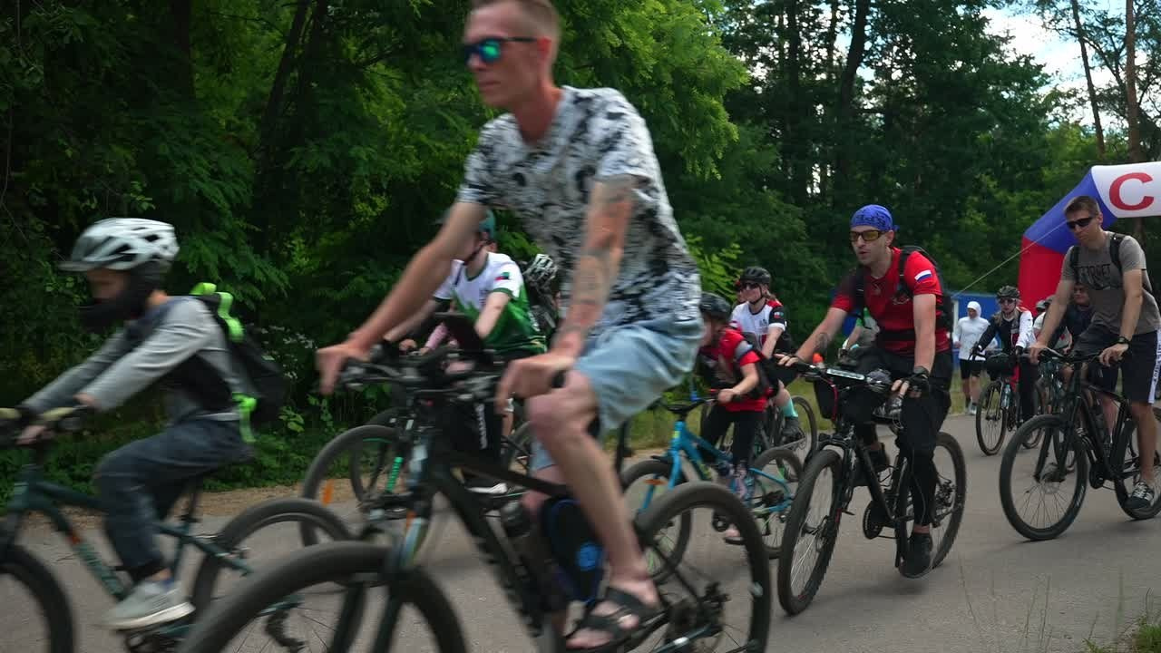 Профессиональная видеосъемка в Белгороде: репортажи, документальное кино, музыкальные клипы и короткий метр. Видеосъемка БЕЛГОРОД |репортаж, клипы, документальное, видео для бизнеса!