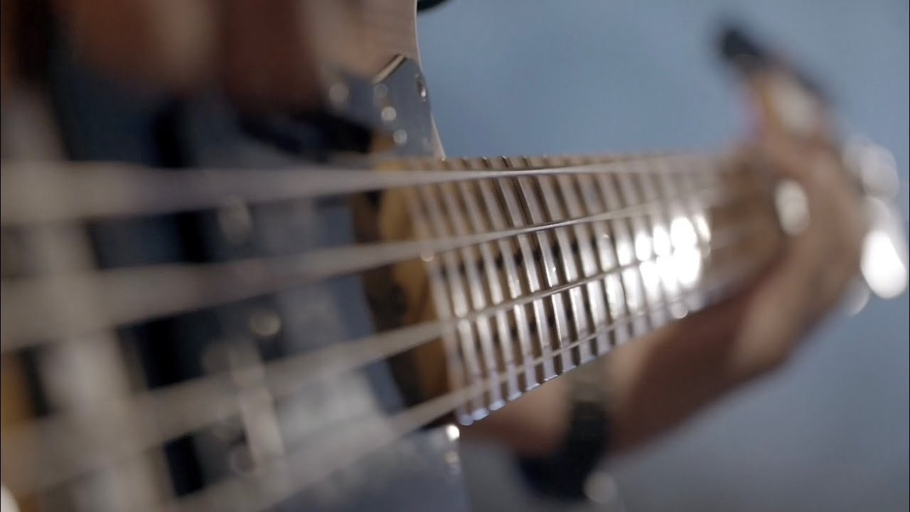 Music video backstage. Профессиональный видеограф в Москве с индивидуальным подходом и профессиональным оборудованием. Красивая съемка — быстрый монтаж