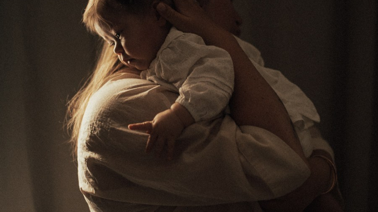 Саша, Катя, Мирослава и бабушка | дома