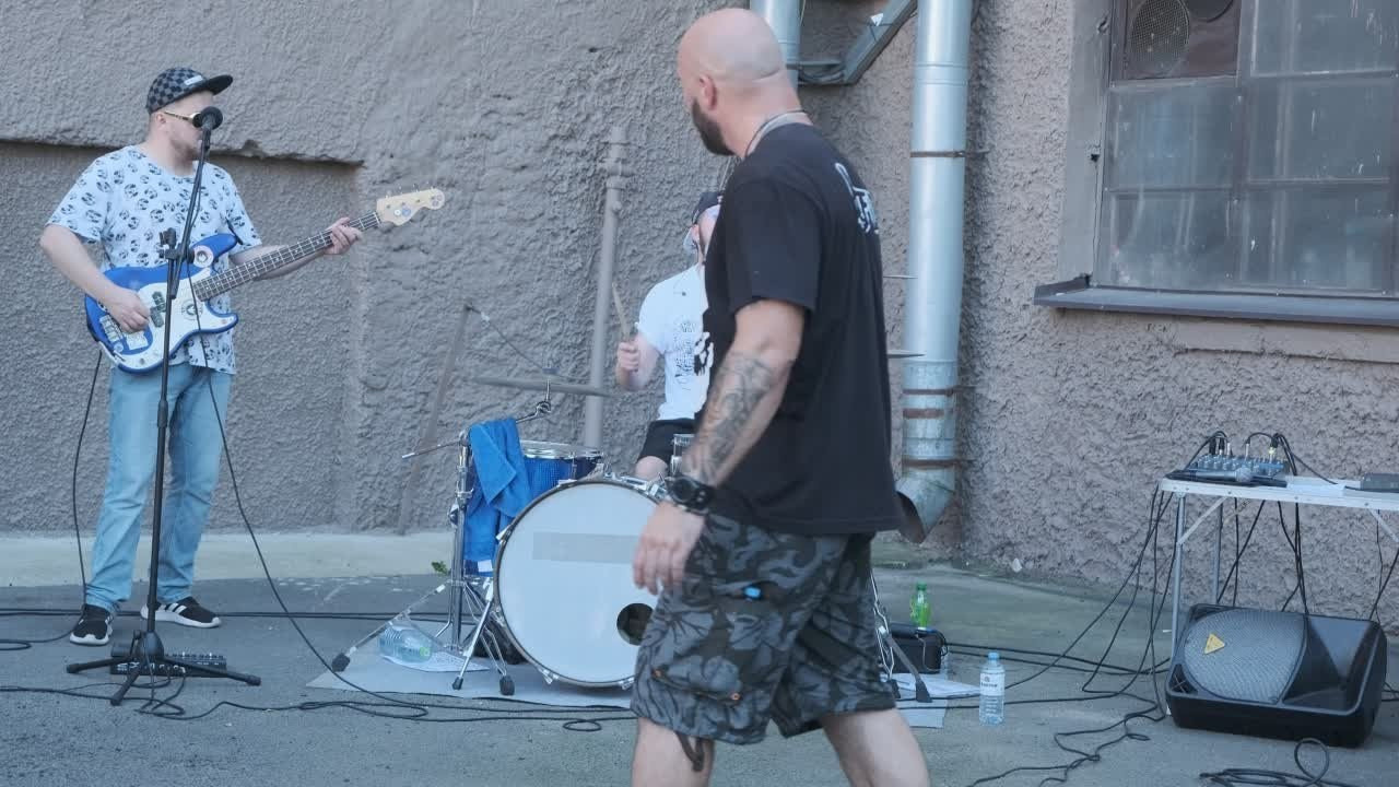 BearRock Концерт 50 лет со дня рождения Михаила Горшенева. Репортажный фотограф в Санкт-Петербурге Максим Варбулайнен