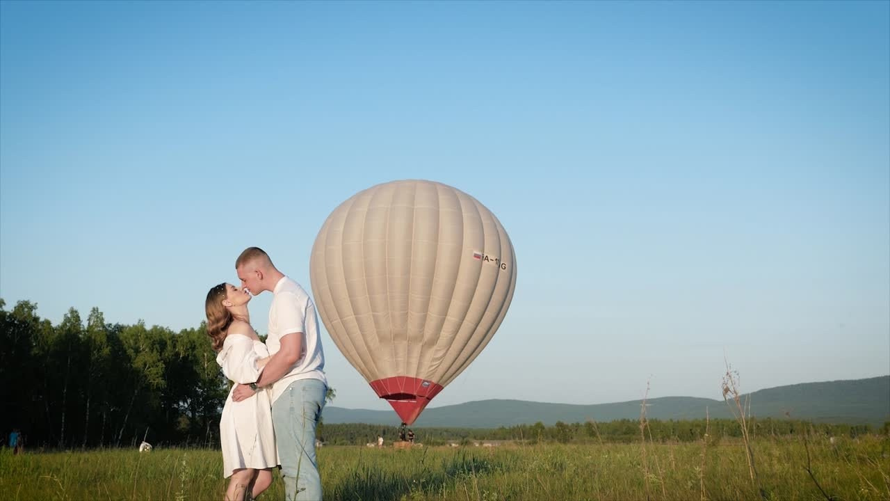 Свадебное видео. Свадебное видео и выпускные альбомы в Челябинской области in LENS