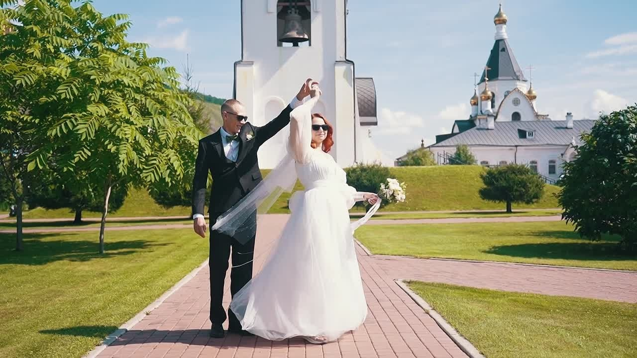 Павел и Кристина. Фотограф и видеограф Олег Игнатов | Свадьбы, Love Story, реклама и корпоративы — Красноярск