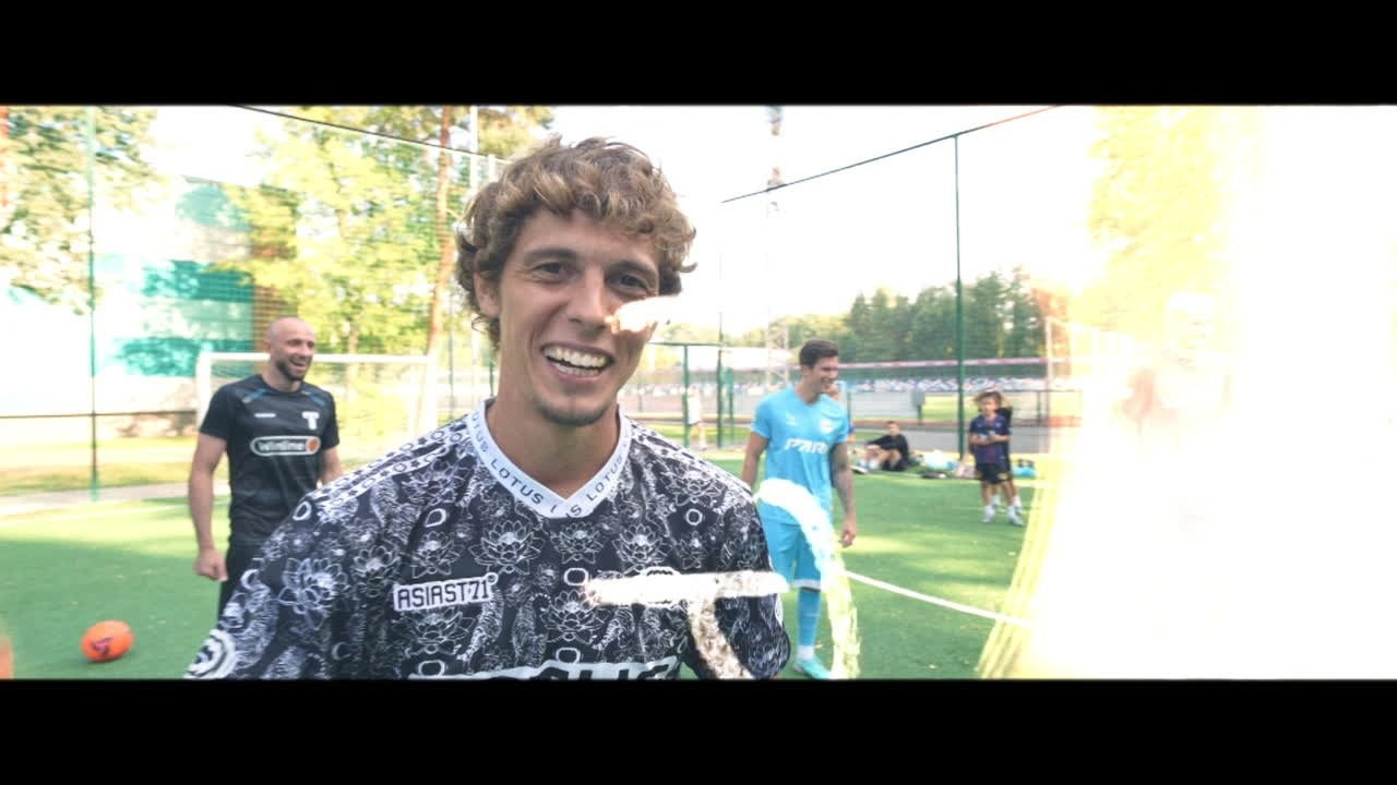 Клипы и сниппеты. РЕЖИССЁР/КРЕАТОР/ВИДЕОГРАФ Андрей Горячкин