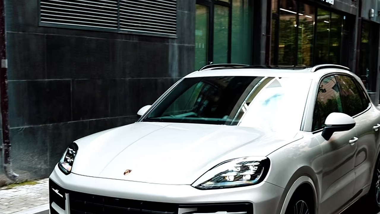 AUTOMOTIVE. Mixturecaptures