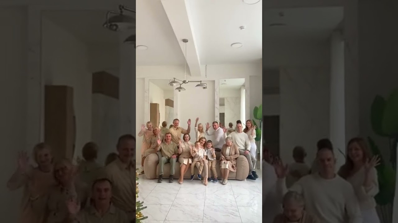 Фотосессия большой семьи. Фотограф Юлия Кондратьева