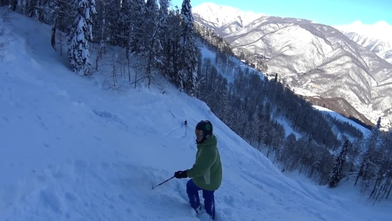 Видео-материалы. Инструктор по горным лыжам Василий Жидков