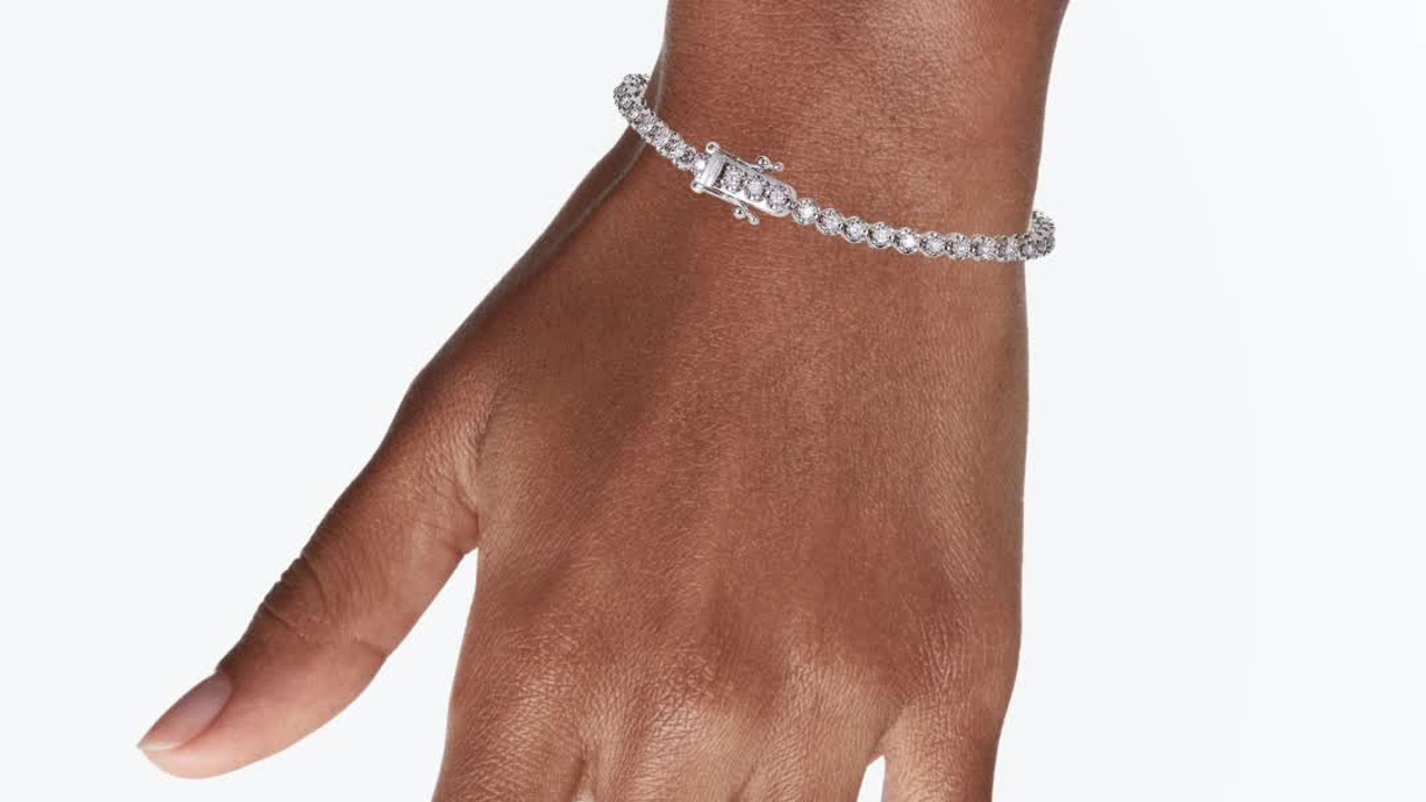 Анимация ювелирных украшений. Студия предметной фотосъемки в Санкт-Петербурге