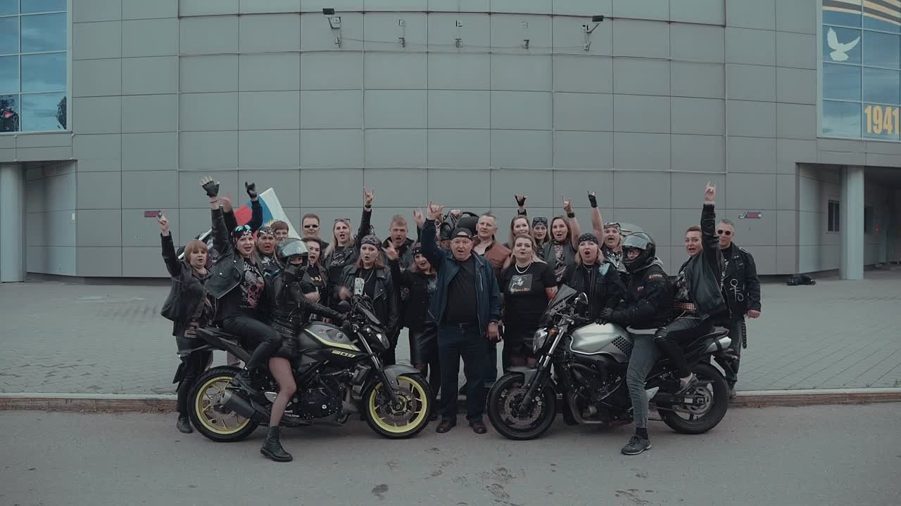 Школьные истории в видео. Свадебная, семейная фото и видео съёмка в Пензе