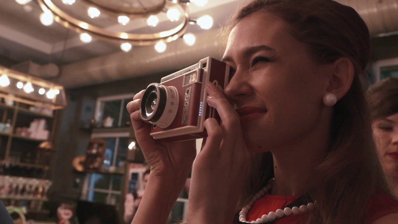 Видеосъемка корпоратив. Видеограф Антон Чайный. Свадебные ромкомы с пасхалками