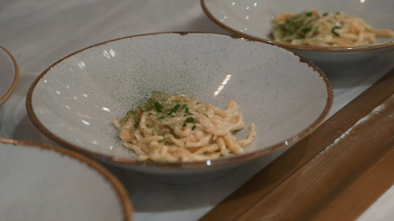 Видеосъёмка отчётов в Ростове. Видеограф Антон Чайный. Свадебные ромкомы с пасхалками