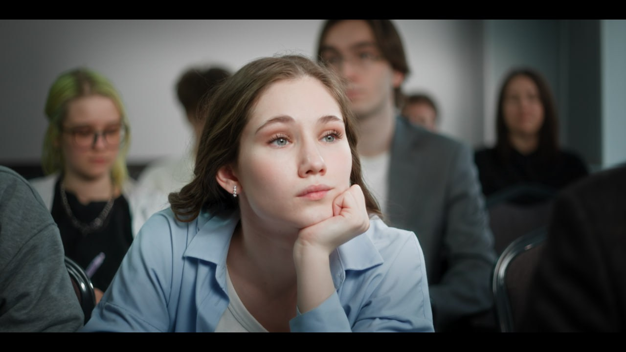 Feature film «С божьей помощью». CDR | Студия цветокоррекции видео