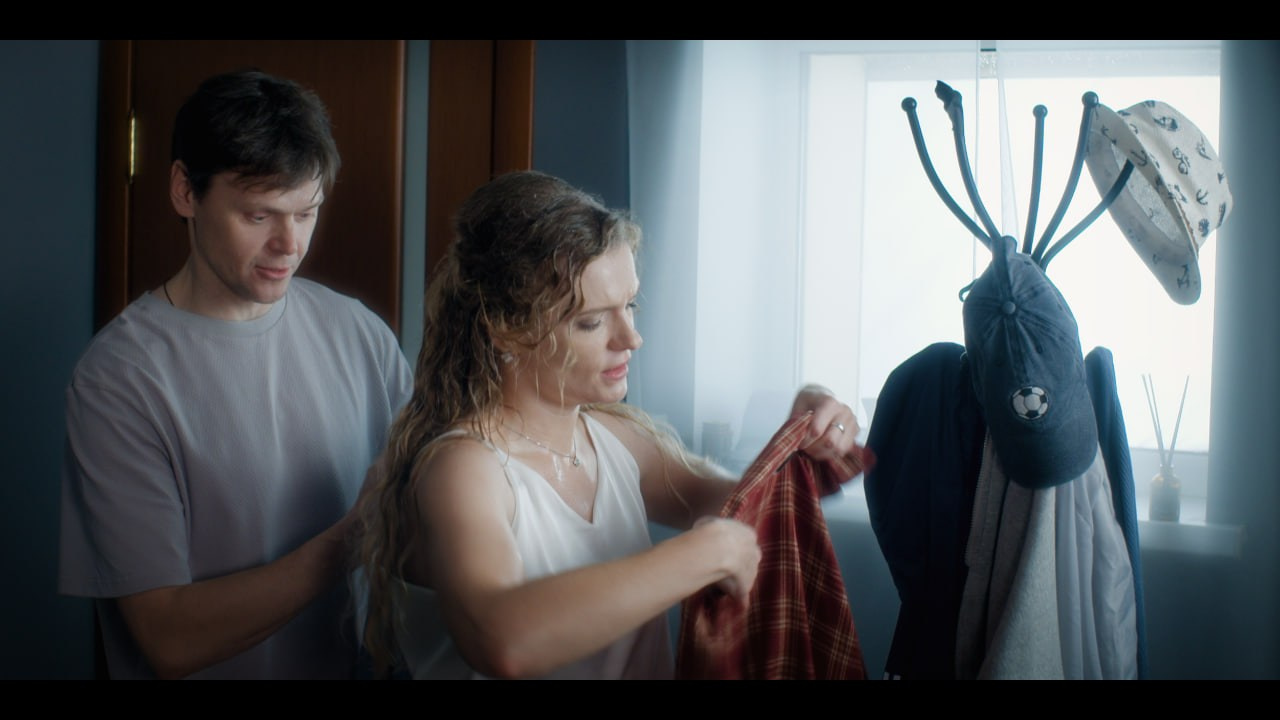 Feature film «С божьей помощью»