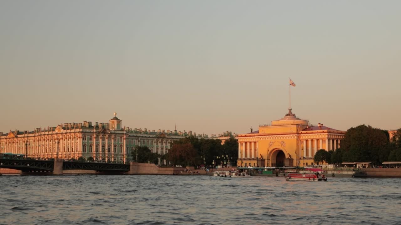 Свадебные клипы и фильмы. Свадебный фотограф и видеограф — Сергей и Дарья