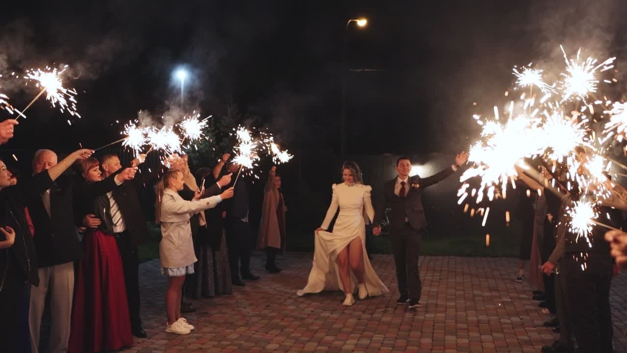 Свадебные клипы и фильмы. Свадебный фотограф и видеограф — Сергей и Дарья