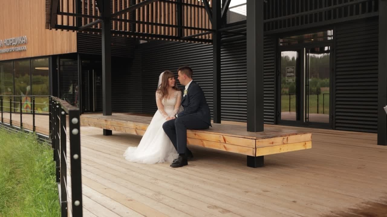 Свадебные клипы и фильмы. Свадебный фотограф и видеограф — Сергей и Дарья