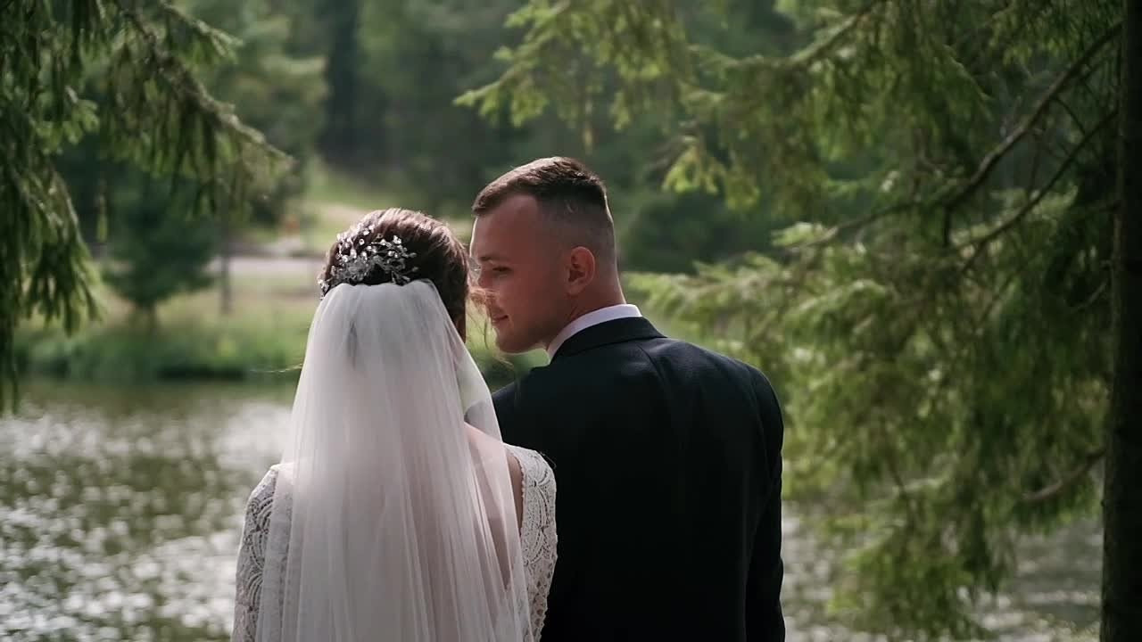 Свадебные истории. Видеограф г. Брянск — Юлия Косарева
