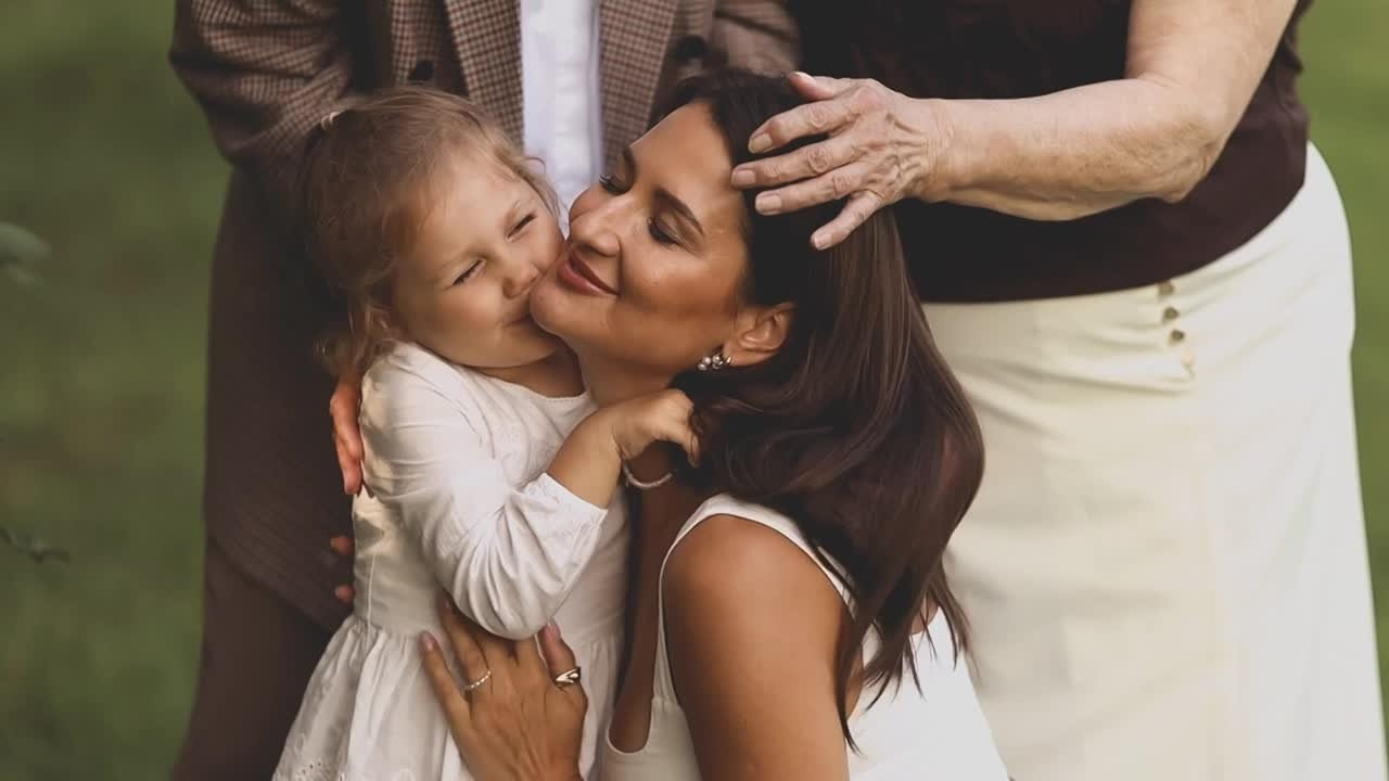 4 поколения. Семейный и свадебный фотограф Лилия Матонина | Ангарск, Иркутск, Усолье-Сибирское, Байкал (Листвянка, Ольхон), Иркутская область