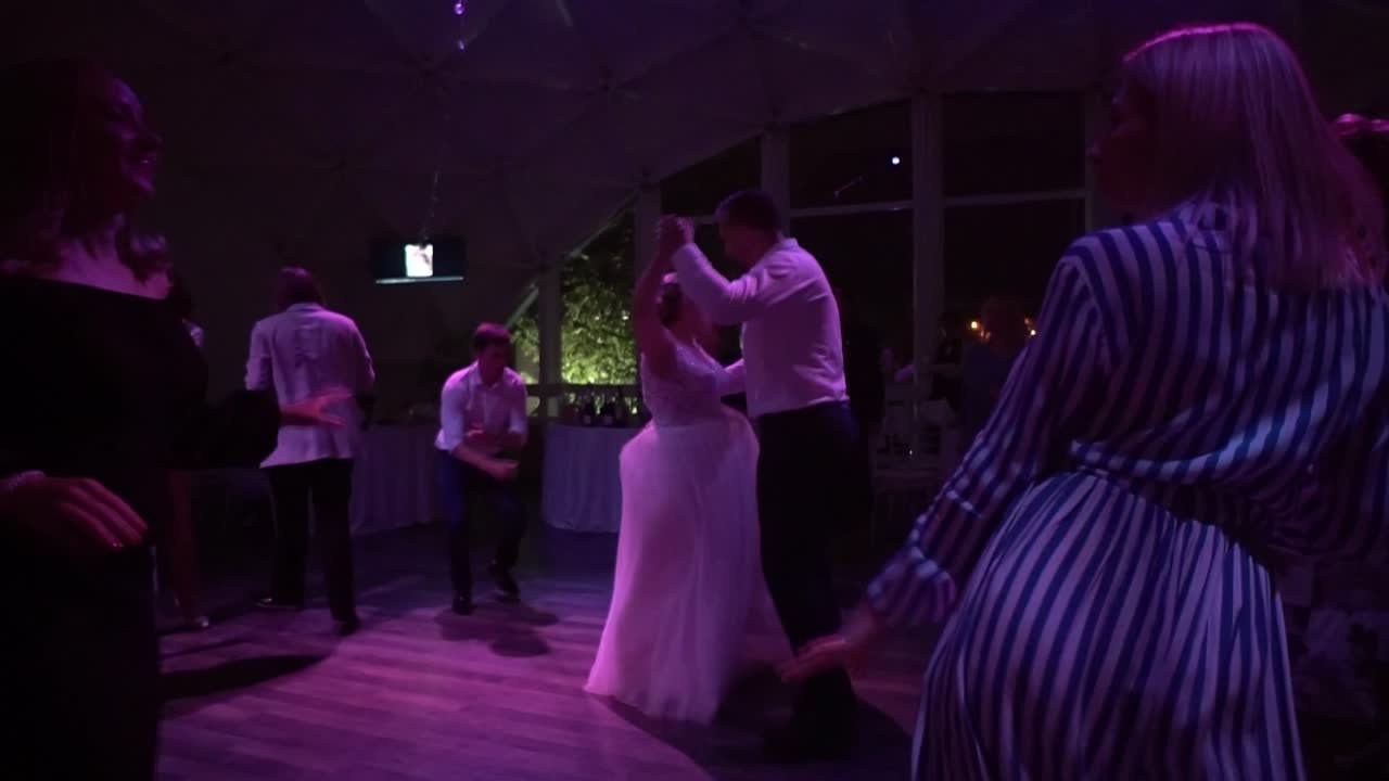 Свадебное видео / видеограф на свадьбу. Фото и видео съемка