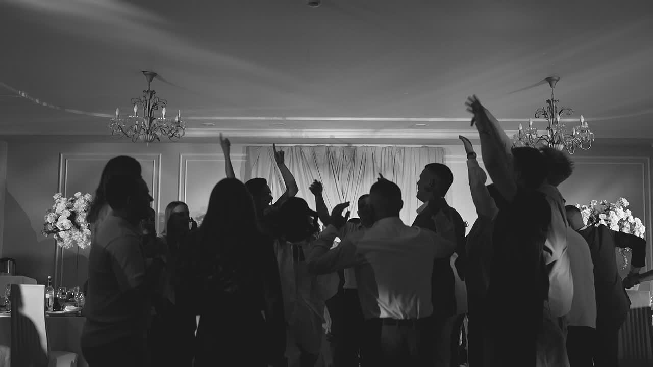 Свадьбы. Видеосъемка полного цикла в Екатеринбурге Андрей Долгих amediaproduction