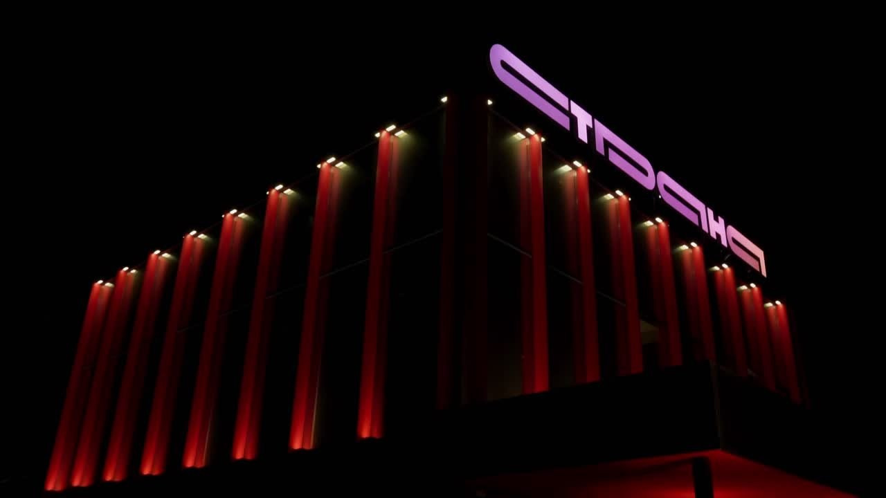 Визитки предприятий. Свадебный видеограф в Екатеринбурге Матвей Кубланов