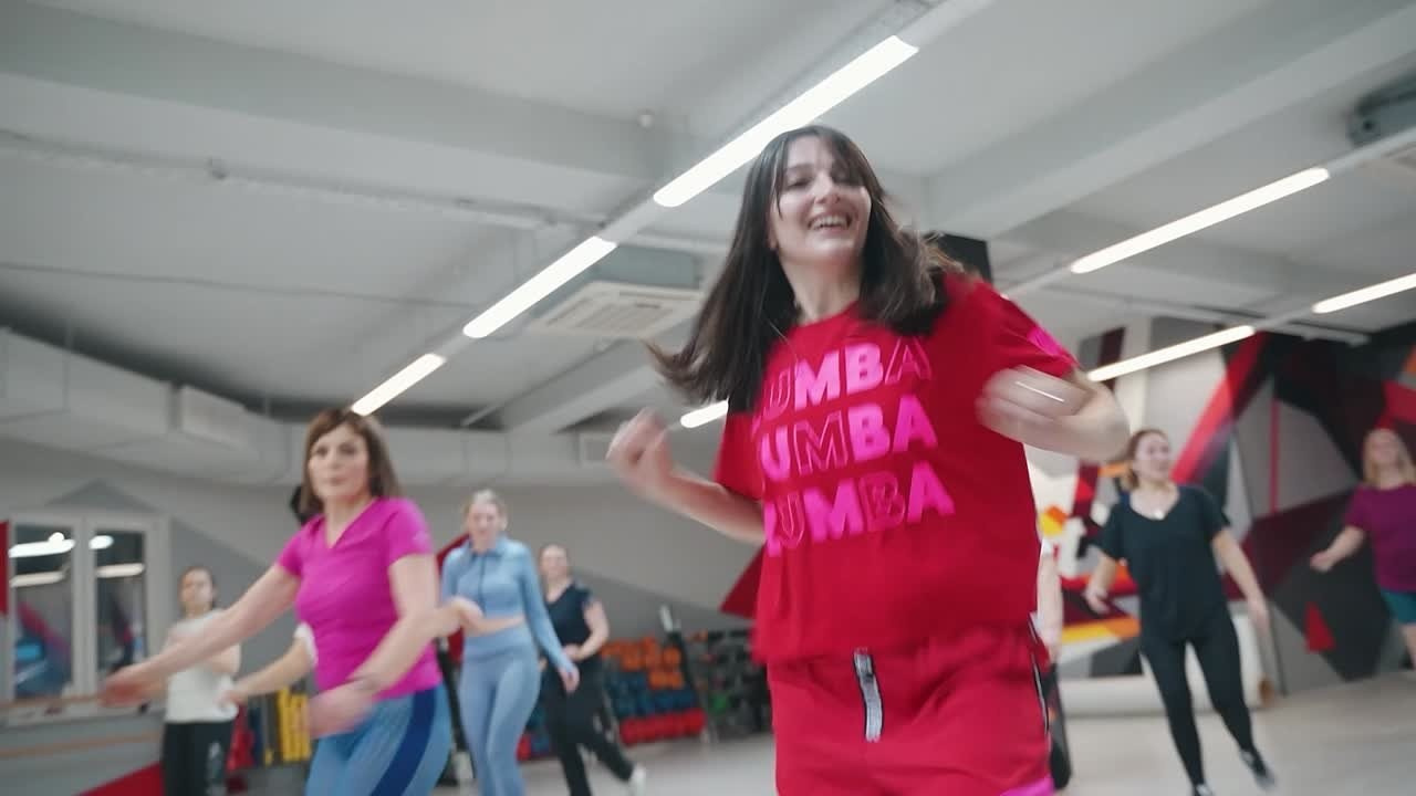 Танцы. Дмитрий Бабуев Видеограф