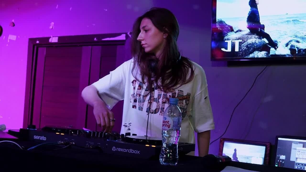 Видео. Music label Dust Heave sound