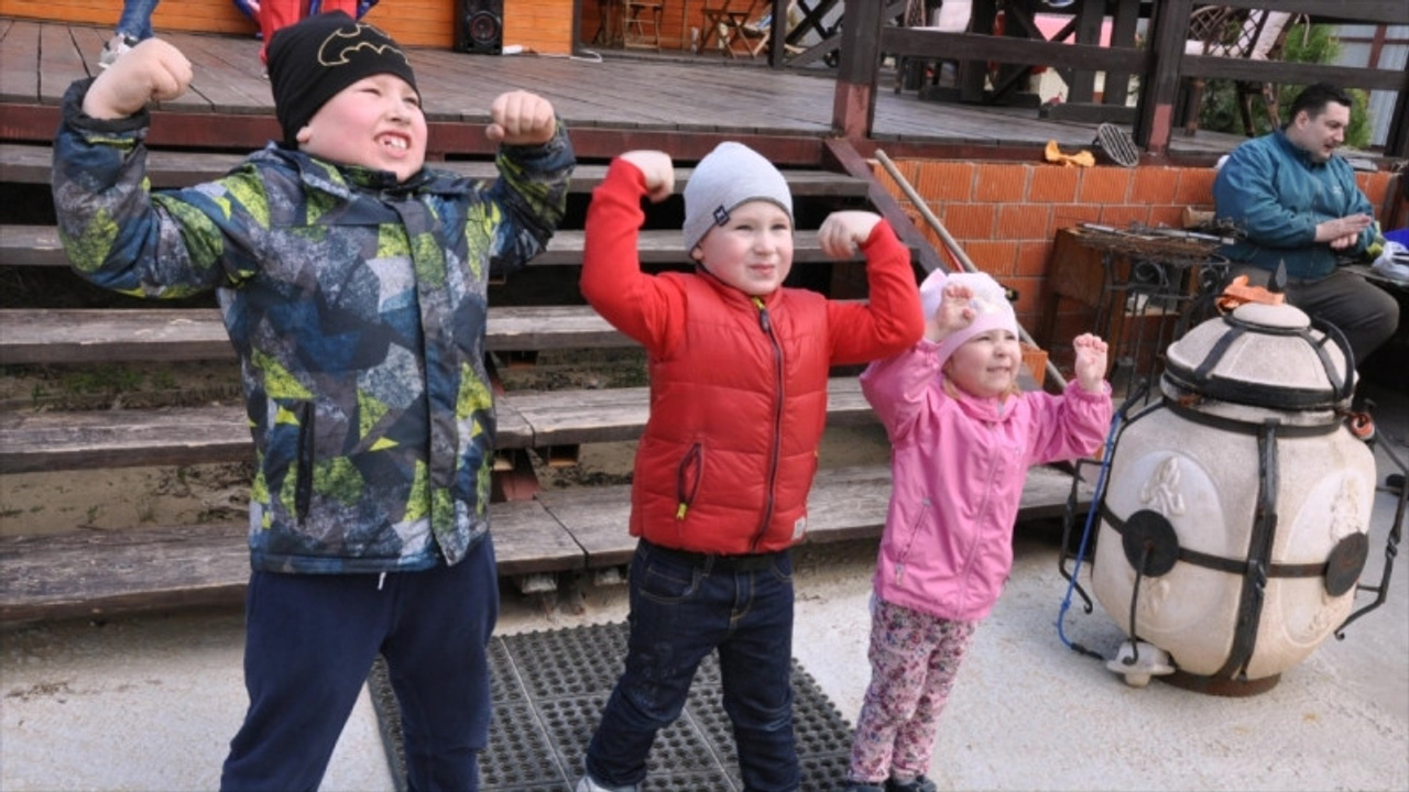 Слайд-шоу. Фотостудия Портрет Свадебный и семейный фотограф в Рязани