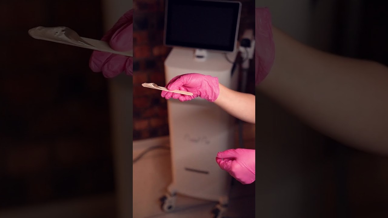 Лазерная процедура. Репортажный и портретный фотограф в Астана