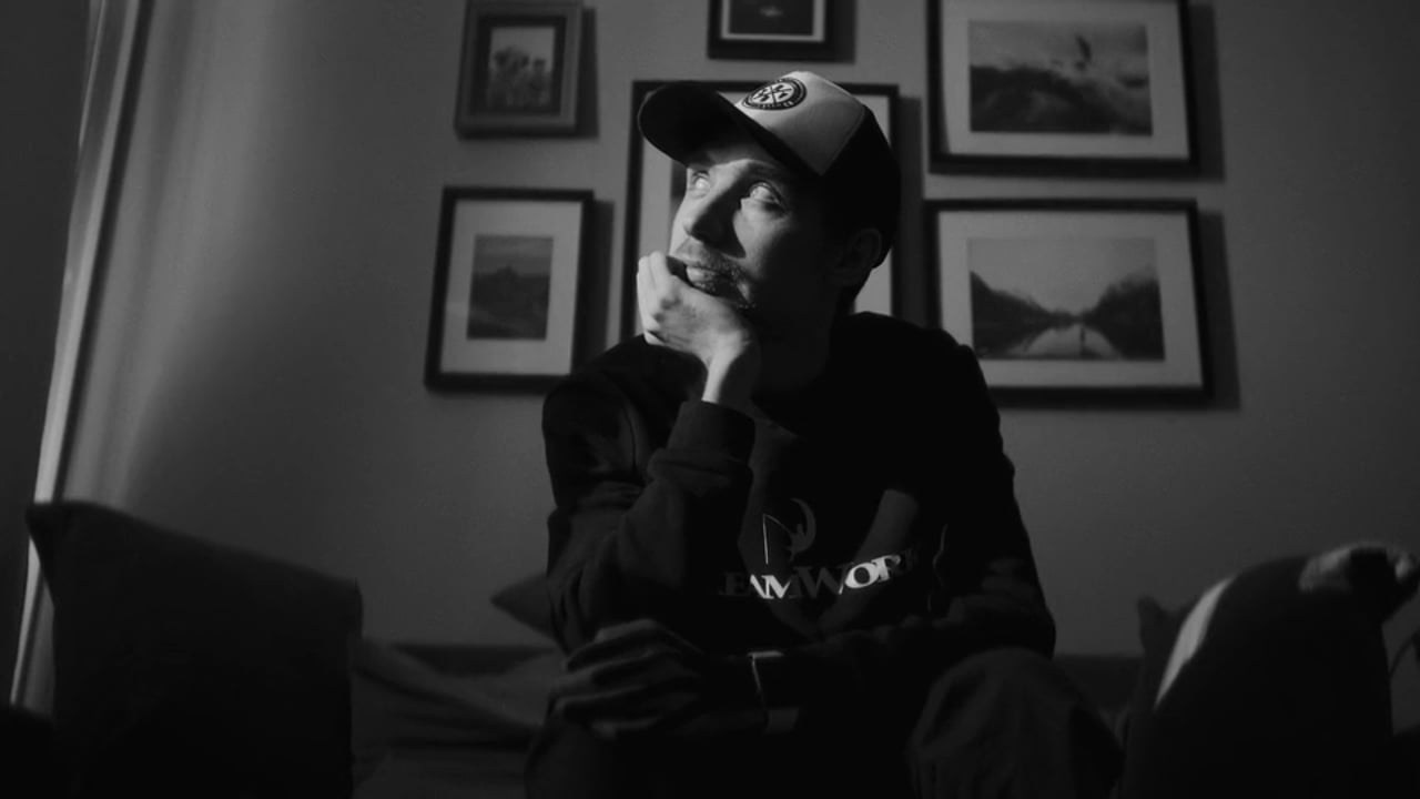 Documentary. VE